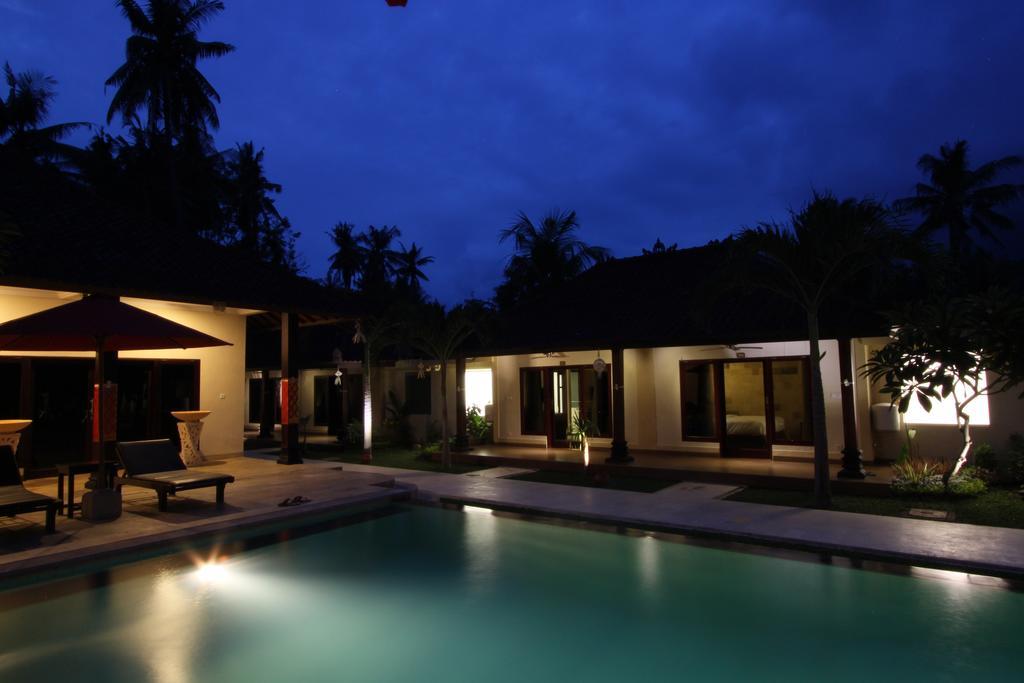 Hotel Melamun Lovina  Luaran gambar