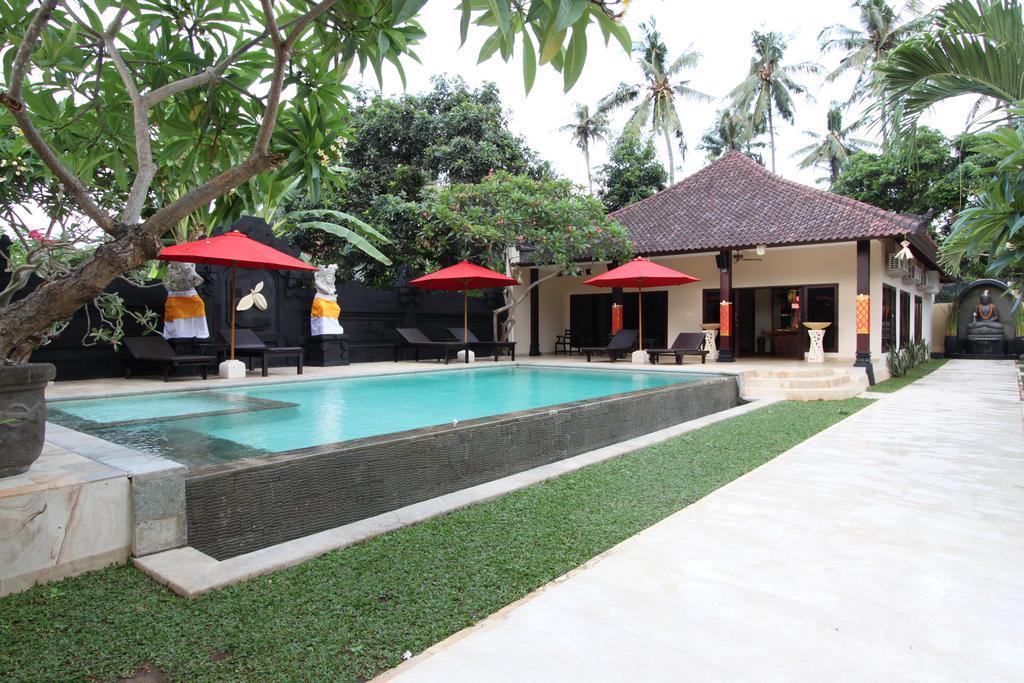 Hotel Melamun Lovina  Luaran gambar