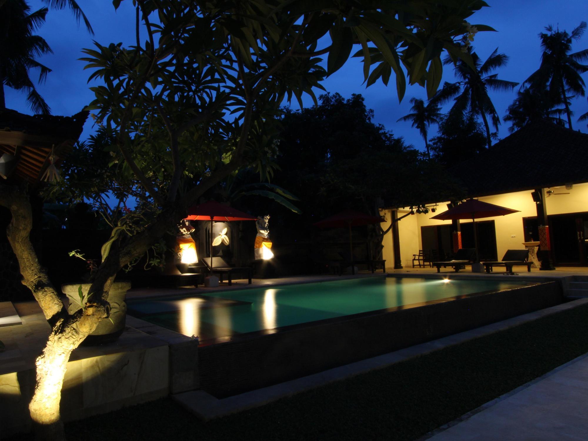 Hotel Melamun Lovina  Luaran gambar