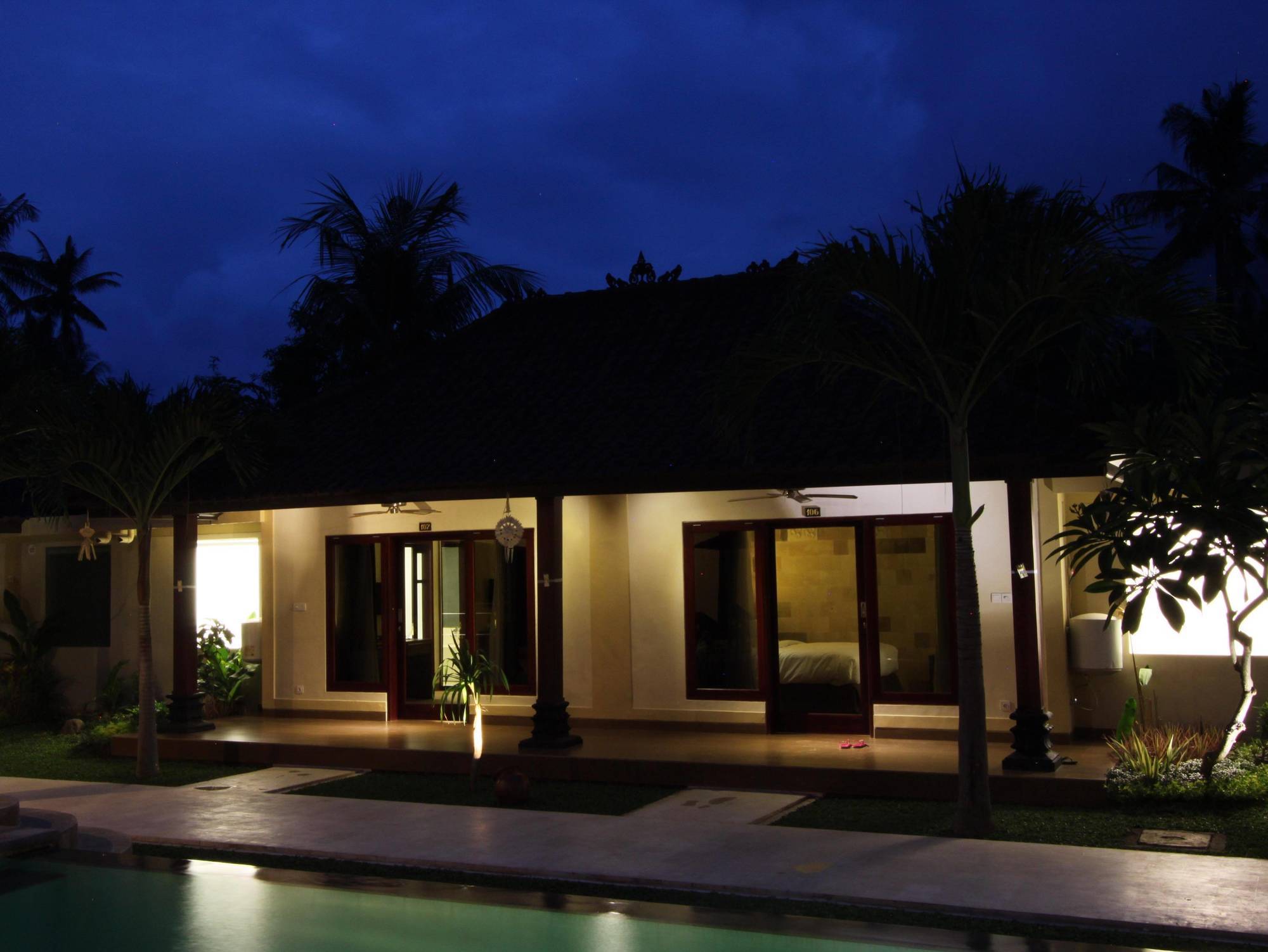 Hotel Melamun Lovina  Luaran gambar