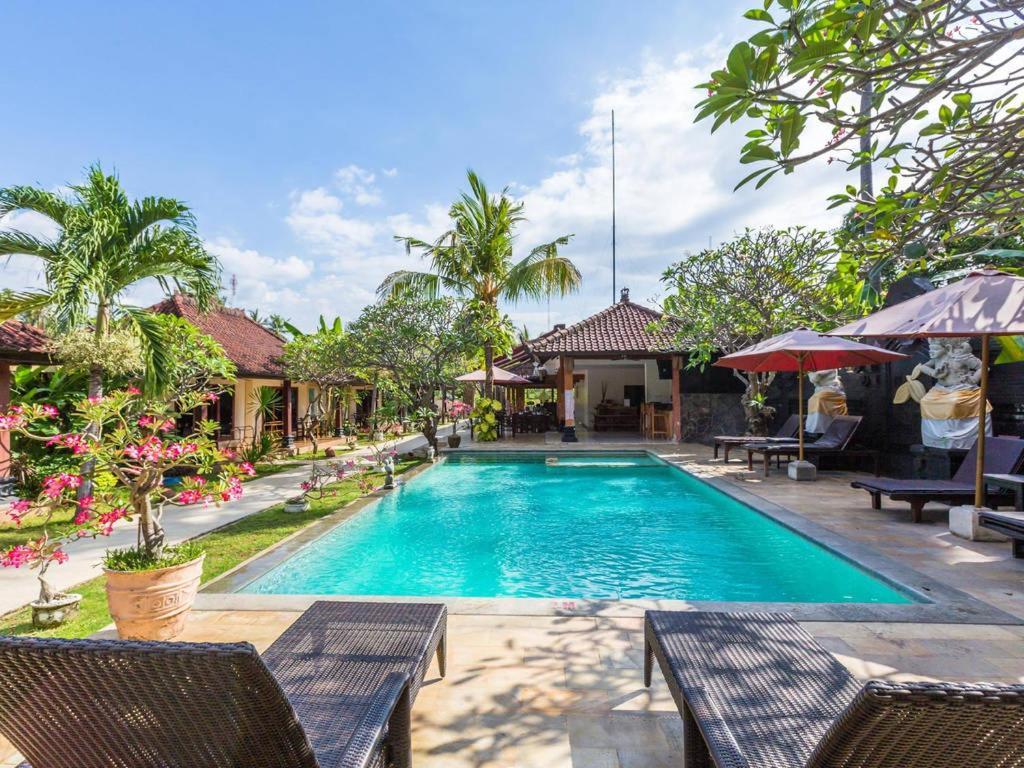 Hotel Melamun Lovina  Luaran gambar