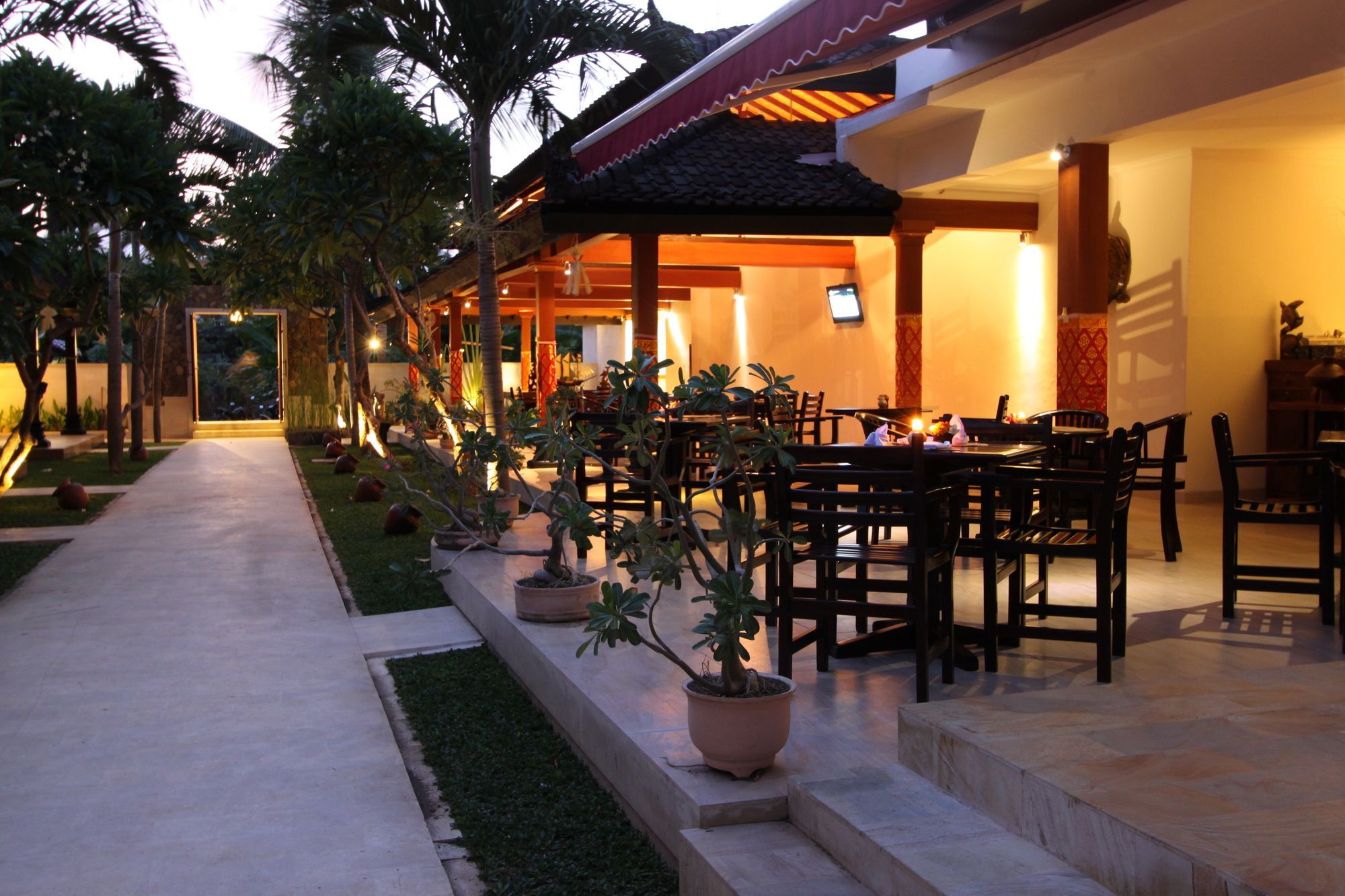 Hotel Melamun Lovina  Luaran gambar